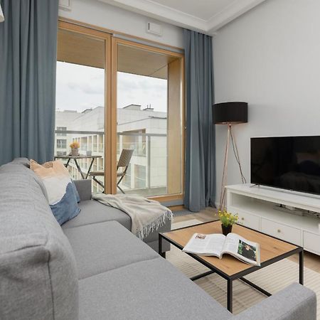 Stylish Apartment Kolejowa & Parking & Balcony By Noclegi Renters Warsawa Bagian luar foto