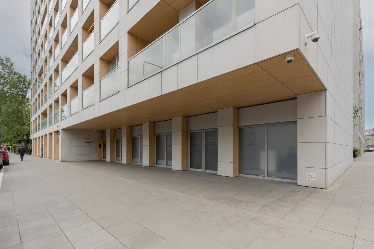 Stylish Apartment Kolejowa & Parking & Balcony By Noclegi Renters Warsawa Bagian luar foto